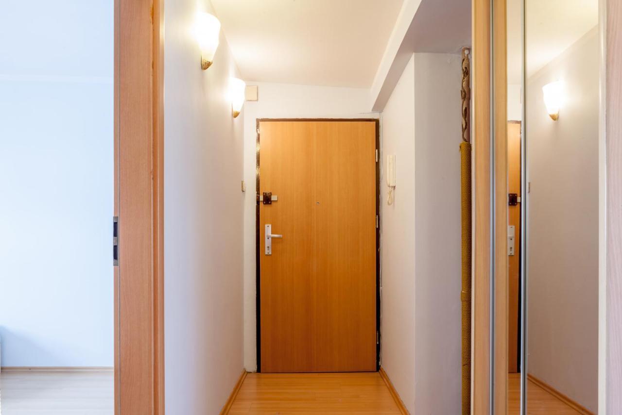 Klimatyczne Mieszkanie 3-pok. 200m Od Dworca Glownego Pkp * Wroclaw